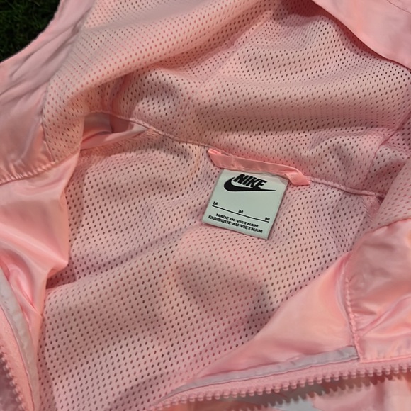 Girls Nike Windbreaker Jacket - Picture 4 of 5